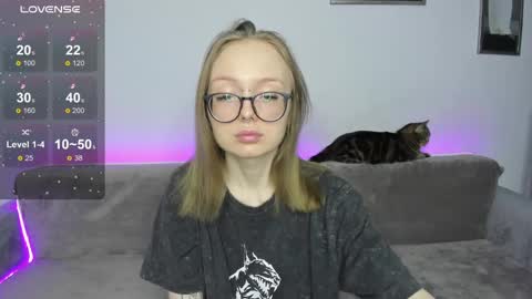 Snapshot of shy_suchka chatting on 20, 2, 2025 Melissa online show from 20, 2, 2025