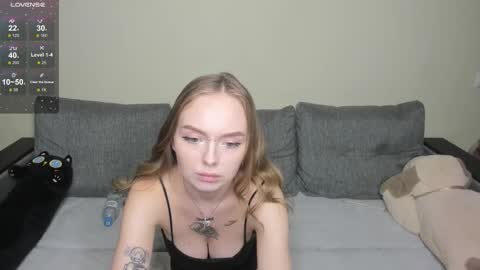 Snapshot of shy_suchka chatting on 7, 10, 2025 Melissa online show from 7, 10, 2025