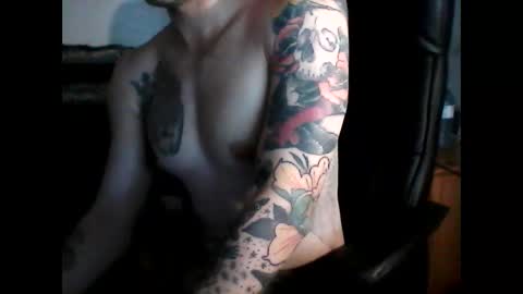 shyboyhugecum2020 online show from 17, 12, 2024