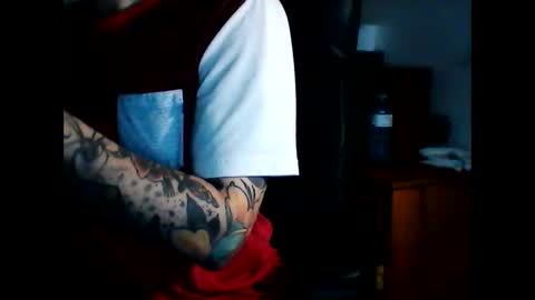 shyboyhugecum2020 online show from 8, 1, 2025