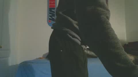 shyboyhugecum2020 online show from 11, 4, 2026