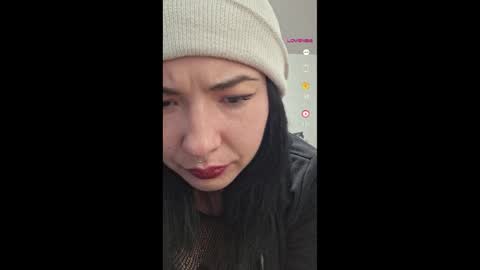 Snapshot of shychubbybeotch chatting on 28, 10, 2025 shychubbybeotch online show from 28, 10, 2025