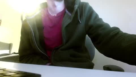 Snapshot of shydad409954 chatting on 16, 12, 2025 Shydad online show from 16, 12, 2025