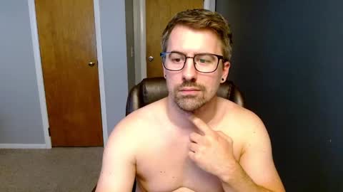 Snapshot of shydice chatting on 12, 10, 2025 shydice online show from 12, 10, 2025