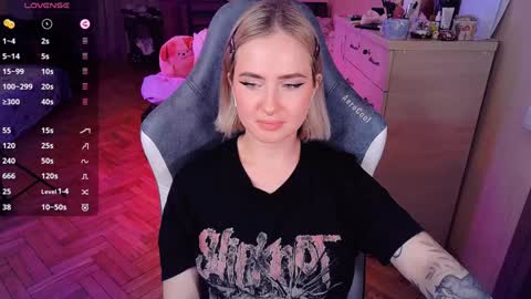 Effie online show from 26, 1, 2025