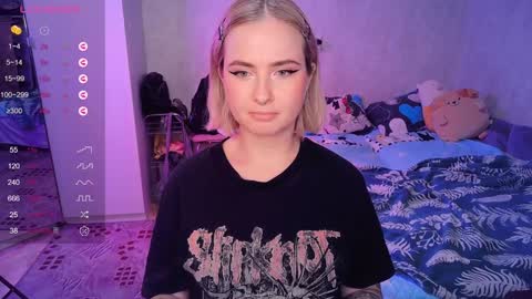 Effie online show from 4, 2, 2025