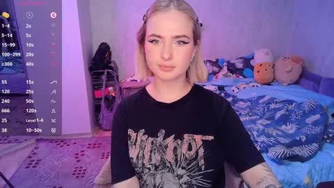 Effie online show from 4, 2, 2025