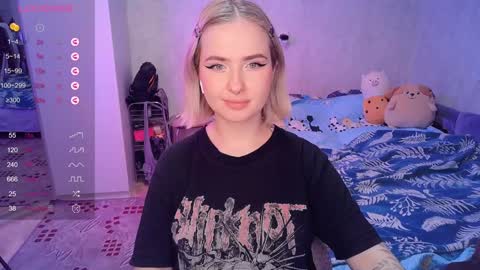 Effie online show from 6, 2, 2025