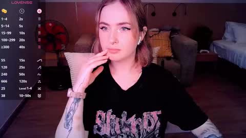 Effie online show from 10, 3, 2025