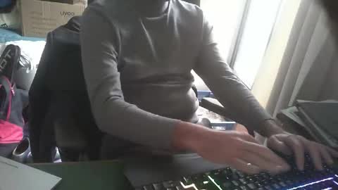 shyfrenchcock online show from 5, 2, 2026