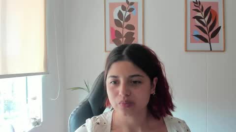 shylittlebunny online show from 10, 4, 2026