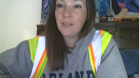 Snapshot of shymilf535 chatting on 23, 6, 2026 RBXs Princess online show from 23, 6, 2026