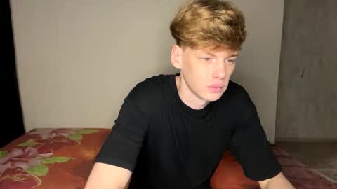 Snapshot of shyredstar chatting on 18, 12, 2024 Tom and Betty online show from 18, 12, 2024