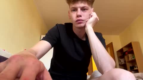 Snapshot of shyredstar chatting on 8, 10, 2025 Tom and Betty online show from 8, 10, 2025