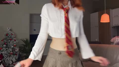 Snapshot of shyrubate chatting on 19, 1, 2025 Aurora online show from 19, 1, 2025