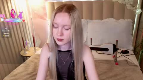 Sia online show from 14, 4, 2026