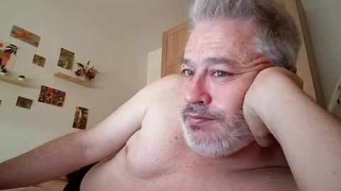 Snapshot of sibemolx chatting on 22, 7, 2026 sibemolx online show from 22, 7, 2026