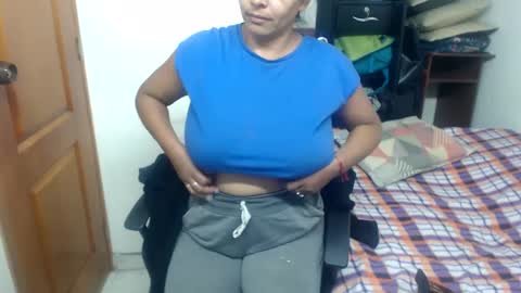 Snapshot of siblley chatting on 9, 12, 2024 sara online show from 9, 12, 2024