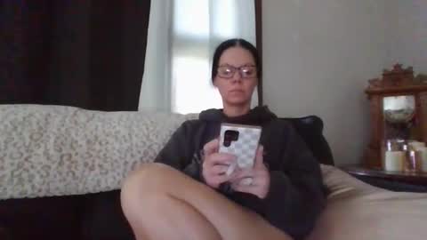 Mrs. St. Patrickk online show from 27, 4, 2026