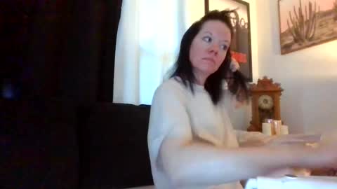 Mrs. St. Patrickk online show from 4, 8, 2026