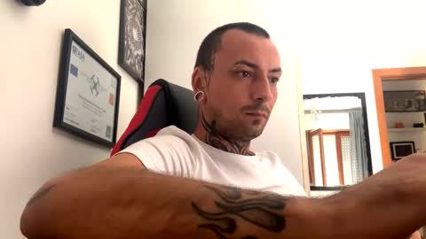 Snapshot of sidvicious23cm chatting on 24, 9, 2025 sidvicious23cm online show from 24, 9, 2025