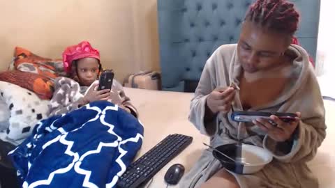 Snapshot of sieannabrown chatting on 25, 5, 2026 sieannabrown online show from 25, 5, 2026