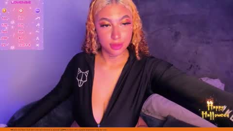 sienna_lux online show from 17, 10, 2025