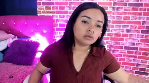 sienna_lux01 online show from 14, 4, 2026