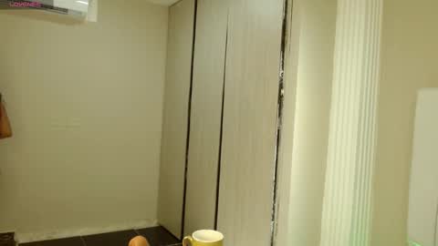 Snapshot of sienna_valexx chatting on 8, 10, 2025 Sienna online show from 8, 10, 2025