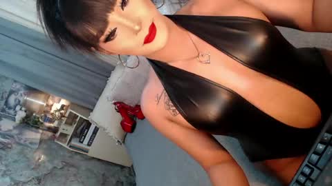 Sierrafina online show from 14, 4, 2026