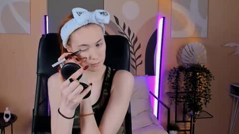 SieraHarper online show from 16, 12, 2025