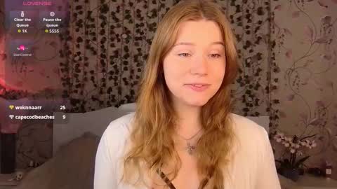 Chloe online show from 25, 9, 2025