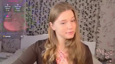 Chloe online show from 17, 10, 2025