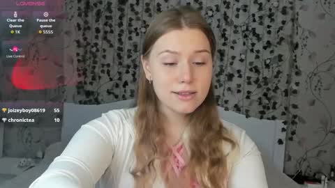 Chloe online show from 2, 12, 2025