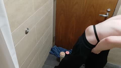 silentstroking online show from 24, 2, 2026