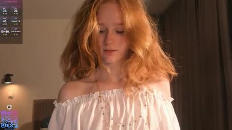 Snapshot of silkencrave chatting on 27, 9, 2025 Call me Mia online show from 27, 9, 2025
