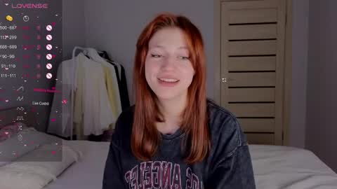 silly___woman online show from 14, 5, 2026