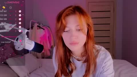 silly___woman online show from 11, 6, 2026