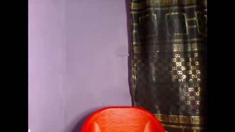 Snapshot of silver_baby06 chatting on 21, 11, 2025 silver baby06 online show from 21, 11, 2025