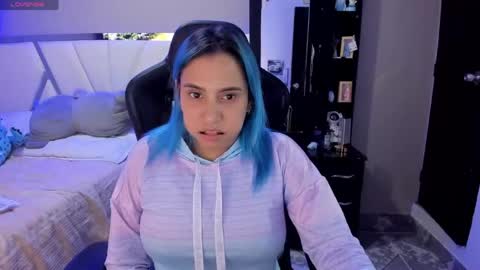   powder    online show from 15, 4, 2026