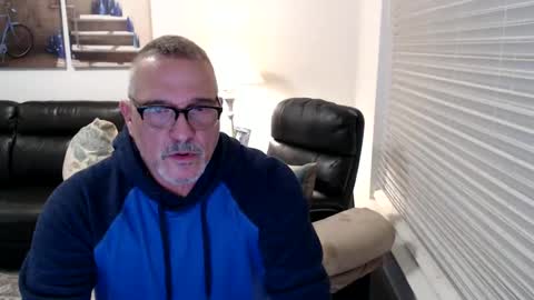 silveroli187 online show from 5, 2, 2025