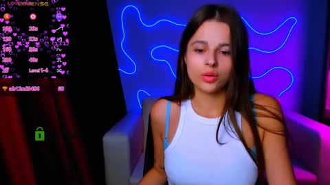 Silvia nude in pvt  online show from 26, 9, 2025