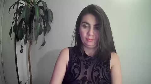 Snapshot of silviecollins chatting on 15, 12, 2024 Silvie online show from 15, 12, 2024