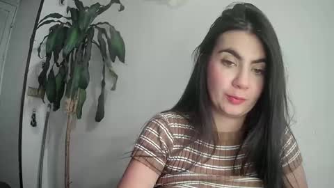 Snapshot of silviecollins chatting on 23, 2, 2025 Silvie online show from 23, 2, 2025