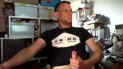 simfreak online show from 8, 7, 2026