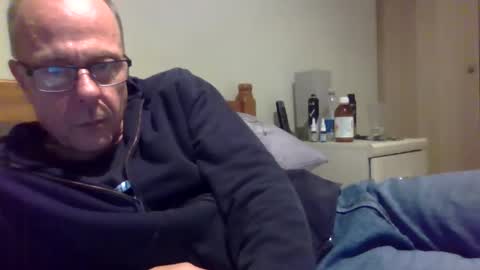Snapshot of simon56691 chatting on 27, 9, 2025 simon56691 online show from 27, 9, 2025