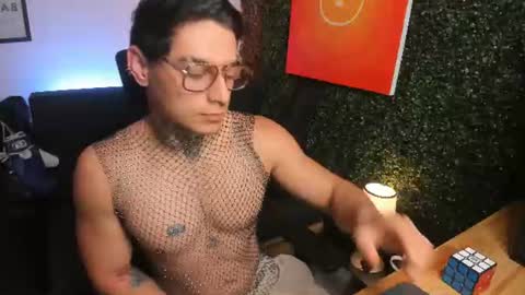 Simon Cortes online show from 8, 7, 2026