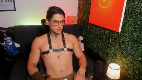 Simon Cortes online show from 24, 7, 2026