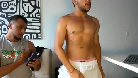 Snapshot of simoncstno chatting on 7, 1, 2026 Simn online show from 7, 1, 2026