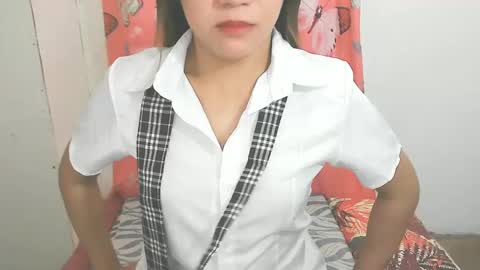 marisweet online show from 4, 1, 2025